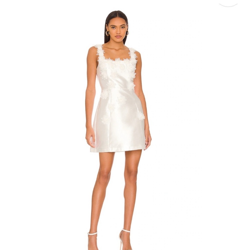 Elliatt White Pleated Sheath Mini Dress